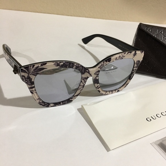 Gucci Accessories - Tropical Gucci Sunglasses (AUTHENTIC)